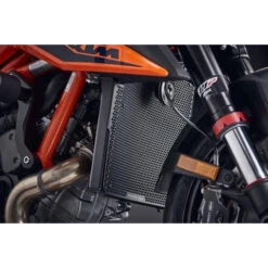 Evotech PRN014794 Radiator Guard, Black For KTM 1290 Super Duke R (2020-) -Motorcycle Gear Shop evotech prn014794 radiator guard black image2