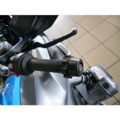 Kaoko CCF400-13WC Throttle Lock Cruise Control For BMW R1200GS / LC Adventure (2013-current) -Motorcycle Gear Shop kaoko ccf400 13wc throttle lock bmw r1200gs 2