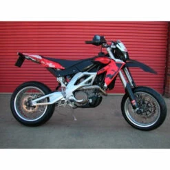 R&G Front Axle Sliders For Aprilia SXV 450 / 550 '06 -Motorcycle Gear Shop rg front axle sliders aprilia sxv 450 05