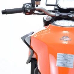 R&G TS0020.C Carbon Kevlar Tank Sliders For KTM 1290 Super Duke (2014-2019) -Motorcycle Gear Shop rg ts0020 c kevlar tank sliders 1290 super duke image5