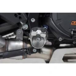 Sw-Motech FRS.04.112.10200 EVO Footrest Kit, Black For KTM 1290 Super Adventure '21- -Motorcycle Gear Shop sw motech frs 04 112 10200 evo footrest kit image3