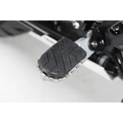 Sw-Motech FRS.07.011.10302.S ION Dual Position Footpeg Kit BMW R1200GS LC (2013-) & R1250GS (2019-) -Motorcycle Gear Shop sw motech frs 07 011 10302 s ion dual footpeg kit image3