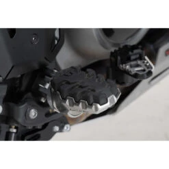 Sw-Motech FRS.18.112.10000 EVO Footrest Kit, Black For Harley Pan America '21- -Motorcycle Gear Shop sw motech frs 18 112 10000 evo footrest kit image5